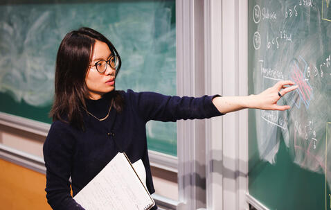 Hong Wang © Christophe Peus / IHES